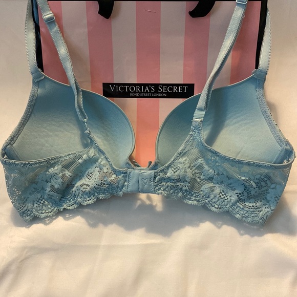 Victoria’s Secret Dream Angels Push-Up Bra - Picture 4 of 9